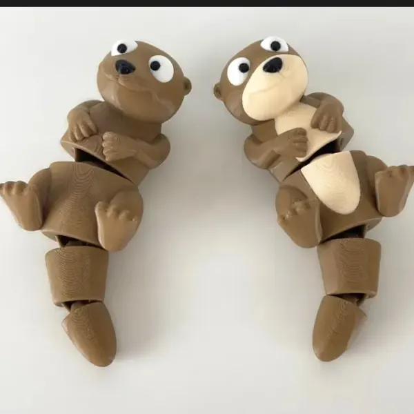 Otter Flexi keychain